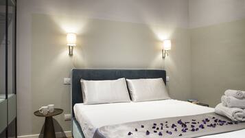 1 bedroom, in-room safe, travel cot, free WiFi