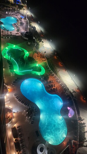 Innenpool, beheizter Pool