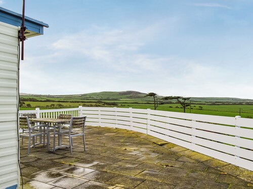 Set in a lovely, private position surrounded by countryside.