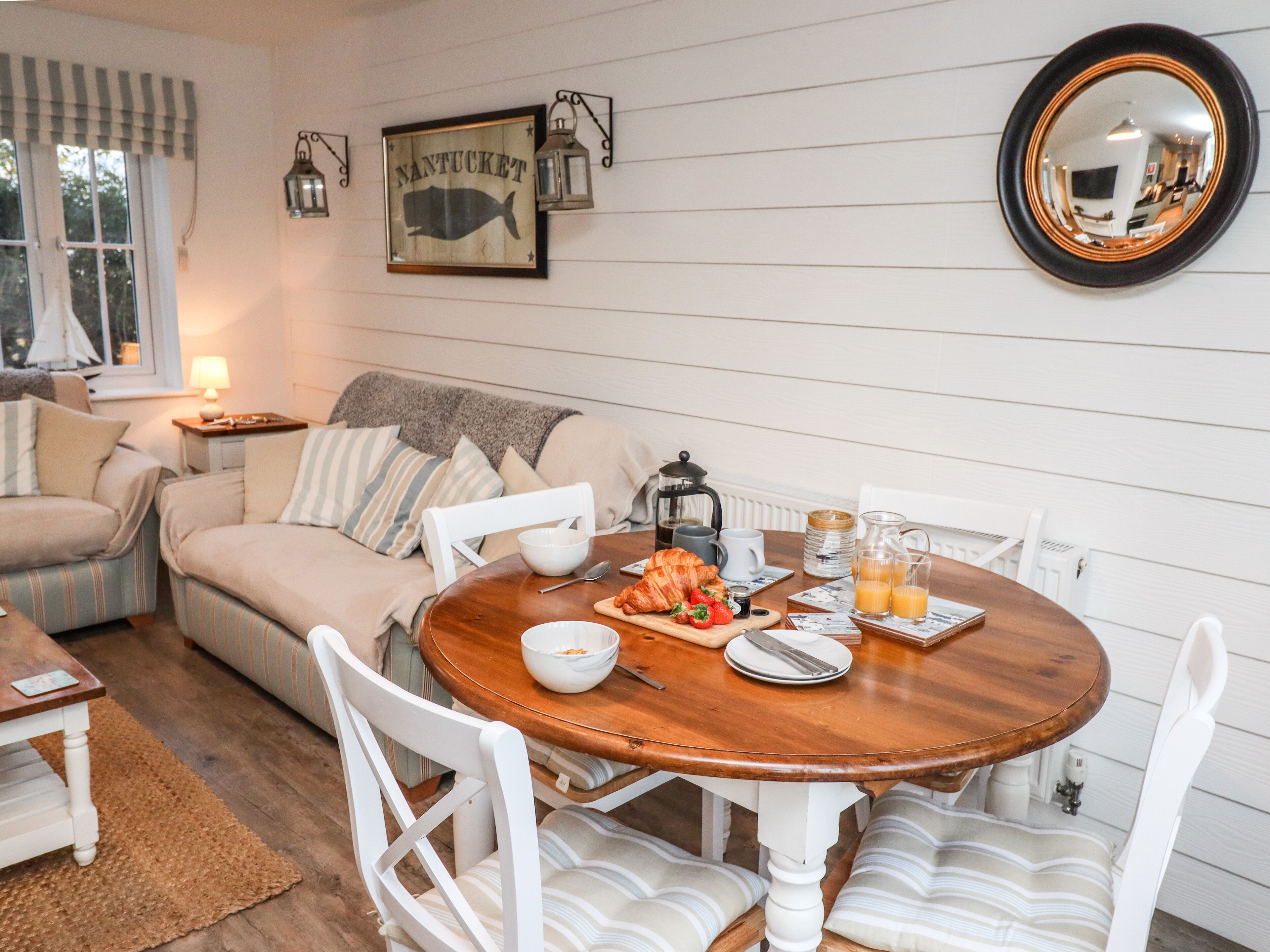 Cottage | Living room