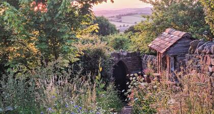 2 bedroom accommodation in Longhope