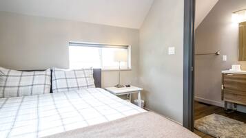 4 bedrooms, WiFi, bed sheets