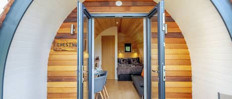 1 habitación, wifi gratis y ropa de cama