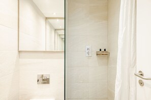 Hair dryer, towels