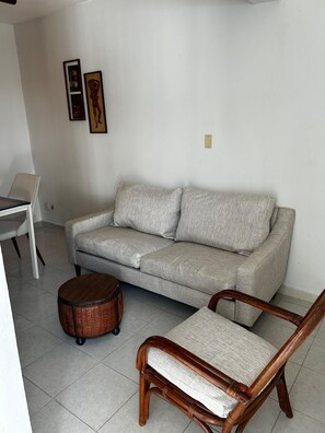 Smart TV - Near carrefour (Santo Domingo Este)