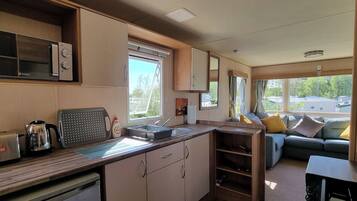 Fridge, microwave, oven, toaster