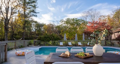 Cortland by AvantStay | Charming Heritage Estate w/ Private Lake & Pool