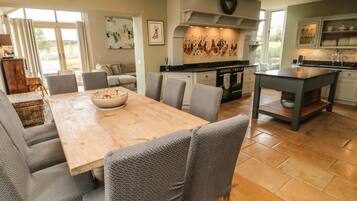 Casa de campo | Cozinha privada | Geladeira, lava-louças, chaleira elétrica, torradeira