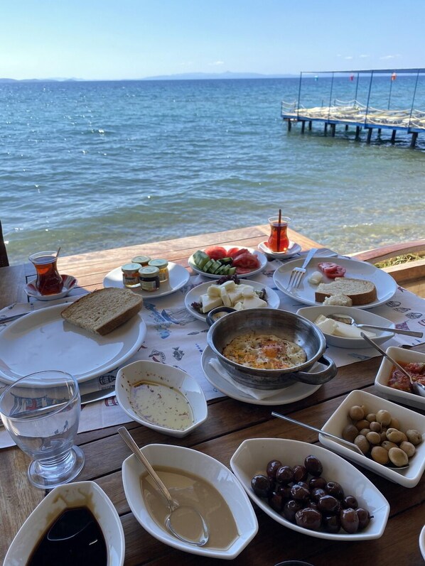 Restaurant - Gulet Tiny House Hotel (Ayvacik)