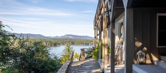 Breathtaking Lake & Mountain Views & Private Dock. Enjoyable Year Round!