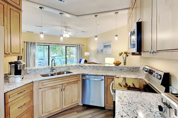 Condo, Multiple Beds, Balcony, Pool View (#53 - No Pets) | Private kitchen | Full-size fridge, microwave, oven, stovetop