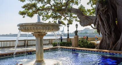 PATIO Caleta Beach Home by Cadiz4Rentals