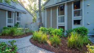 Condo (1 Bedroom) | Servicio de la propiedad