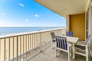 Outdoor dining - South Beach 3 br /3 ba indoor/outdoor pools on boardwalk oceanfront (Ocean City)