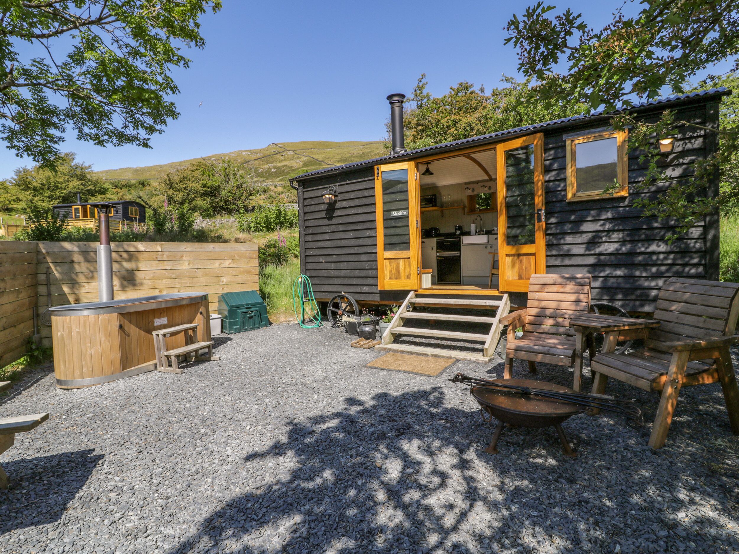 Cottage | Interior