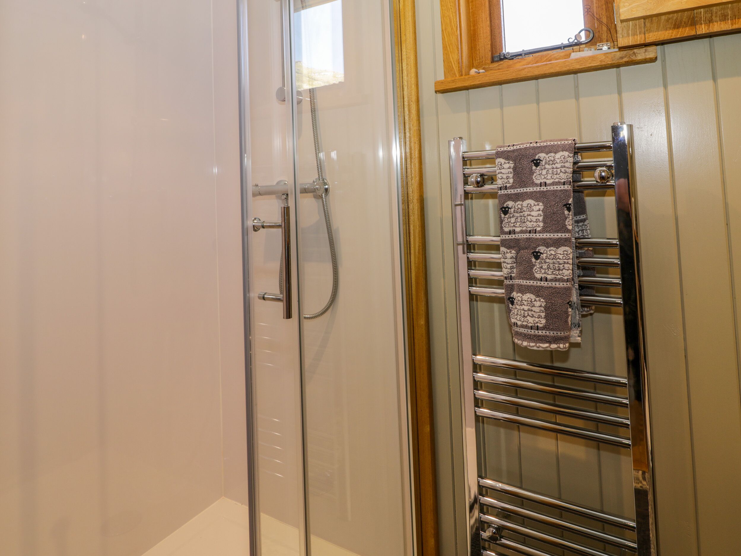 Cottage | Bathroom