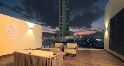 Holiday Inn Express Monterrey Fundidora by IHG
