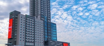 Holiday Inn Express Monterrey Fundidora by IHG