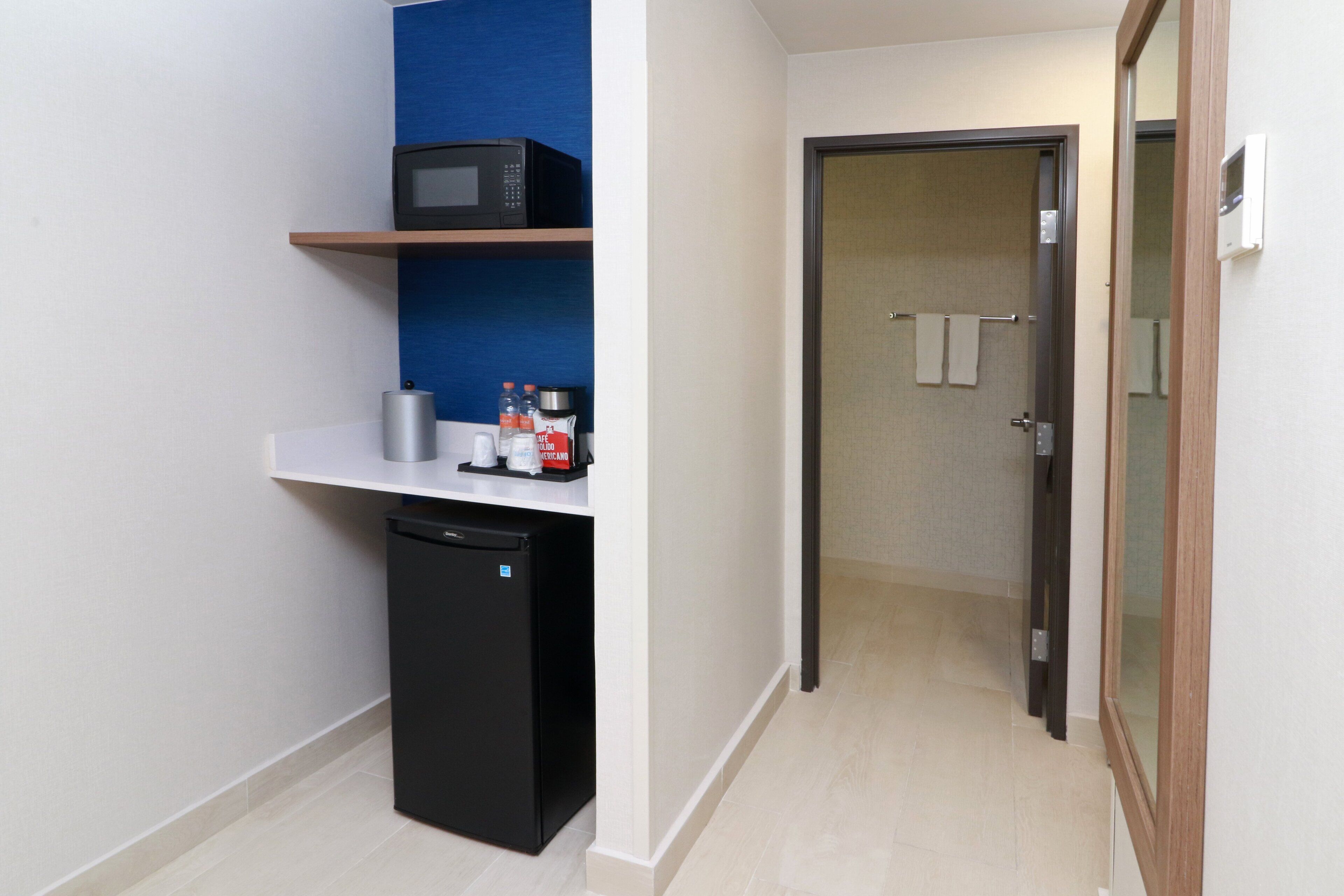 1 bedroom, minibar, in-room safe, desk