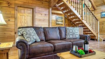 Smart TV, fireplace, DVD player