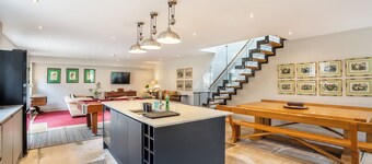 4 soverom innkvartering i Midgham