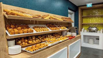 Daily buffet breakfast (EUR 15 per person)