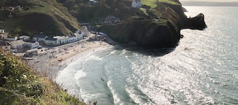 3 bedroom accommodation in Felinwynt, near Cardigan