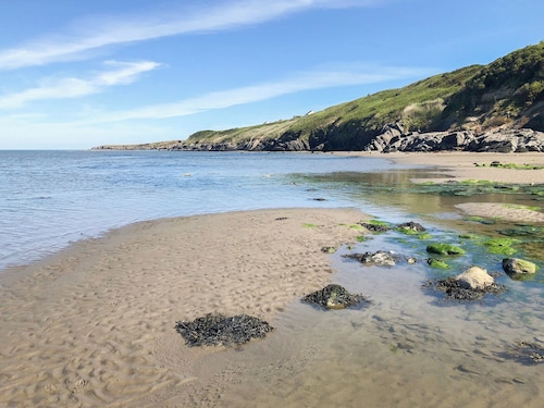 3 bedroom accommodation in Felinwynt, near Cardigan