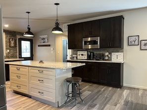 Fridge, microwave, oven, stovetop - Pinetop Forest Retreat  Luxe Cabin with Spa & Game Room (Pinetop)