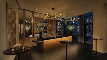 2 bars/lounges, lobby lounge, rooftop bar