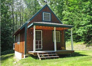 Exterior - 2-3 MONTH Vermont Small Cabin Getaway! (Athens)