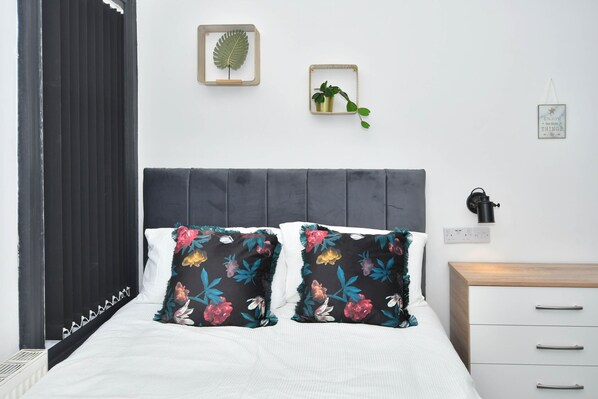 Standard Studio, Ensuite, City View