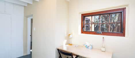 House (2 Bedrooms) | Property amenity