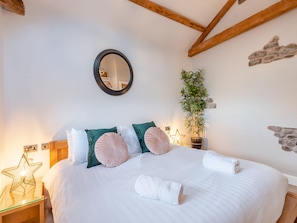 4 Schlafzimmer, kostenloses WLAN, Bettwäsche, Rollstuhlgeeignet