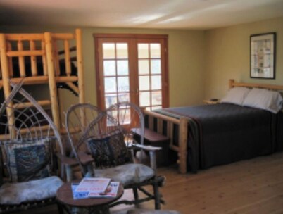 Costilla Creek Fishing Lodge and Guide Service