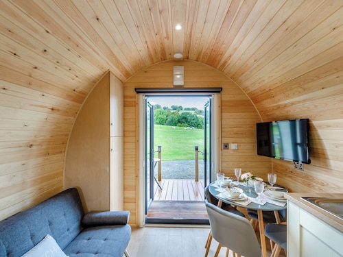 1 bedroom accommodation in Llanfair Caereinion