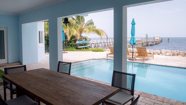 Maison, 5 chambres | Piscine