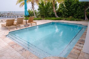 Maison, 5 chambres | Piscine