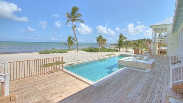 Private beach - Turtle Nest Estate by Florida Keys Luxury Rentals (Islamorada)