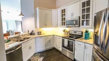 獨棟房屋 (12140 Siesta Drive) | 外觀