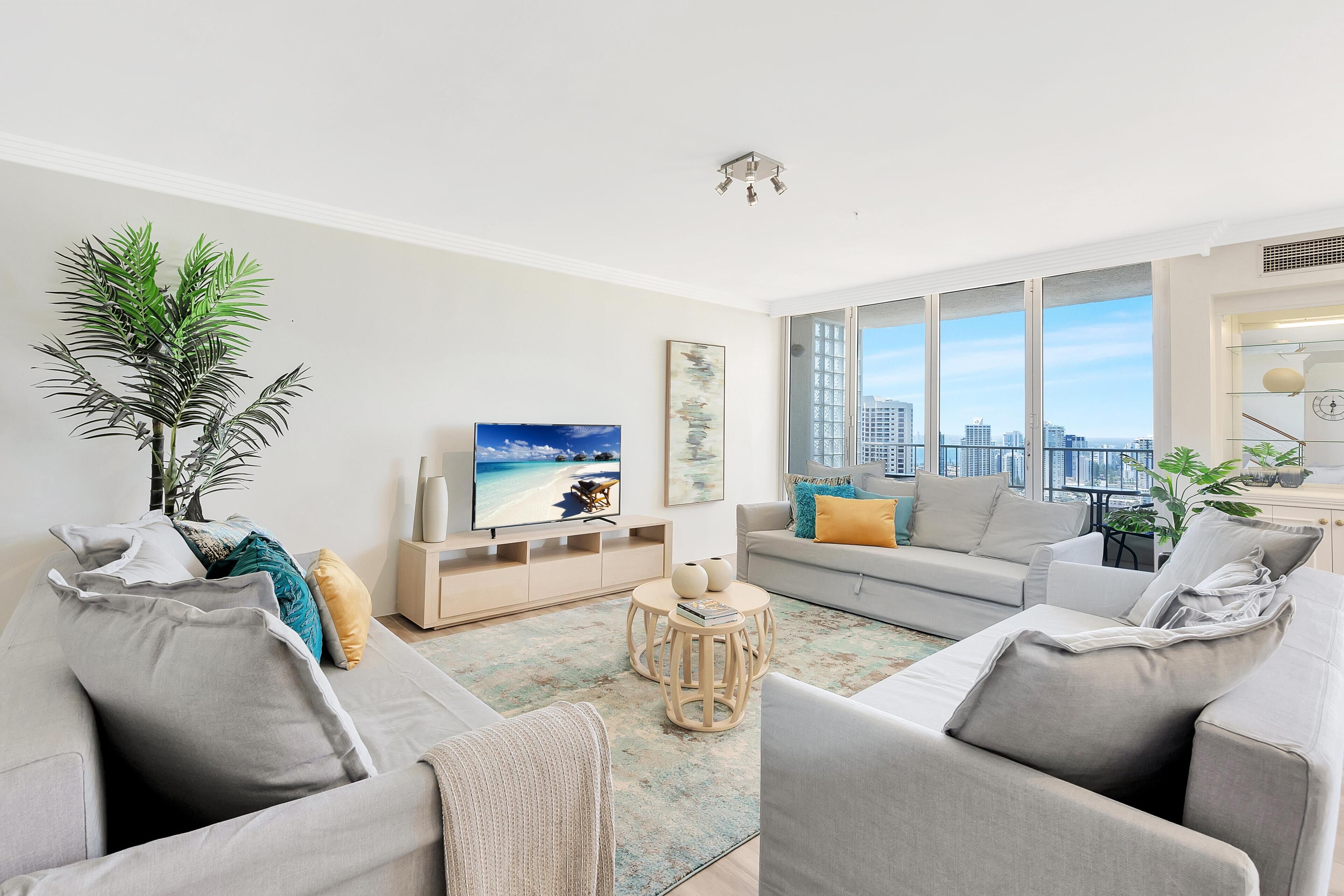 ♦️ Golden Gate - 3 Bedroom 2 Storey Penthouse with Rooftop Private Pool — Q Stay