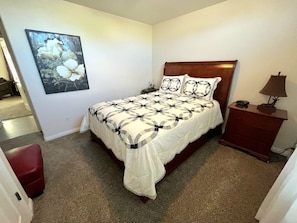 4 bedrooms, travel crib, WiFi, bed sheets