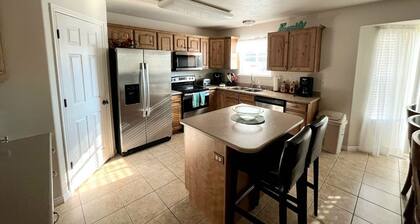 Cheerful 4-Bedroom home with an interior fireplace