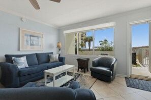 Smart TV - Island Surf #7 - 2 Bd Beach front & pool side condo w/ beach service! (Fort Walton Beach)