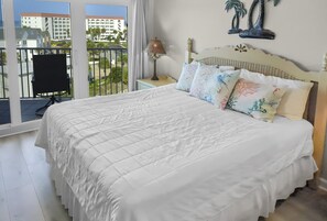 2 bedrooms, iron/ironing board, free WiFi, bed sheets - Seacrest 601b - Low Frills 6th Floor Beachfront -Free Seasonal Beach Service! (Fort Walton Beach)