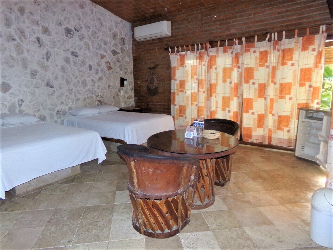 family cabin | wifi, bed sheets