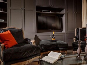 Fernseher, DVD-Player