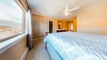 3 Schlafzimmer, Bügeleisen/Bügelbrett, WLAN, Bettwäsche