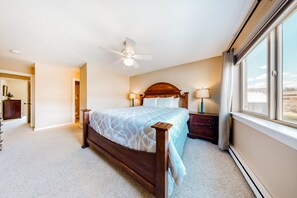 3 多间卧室、熨斗/熨衣板、WiFi、床单