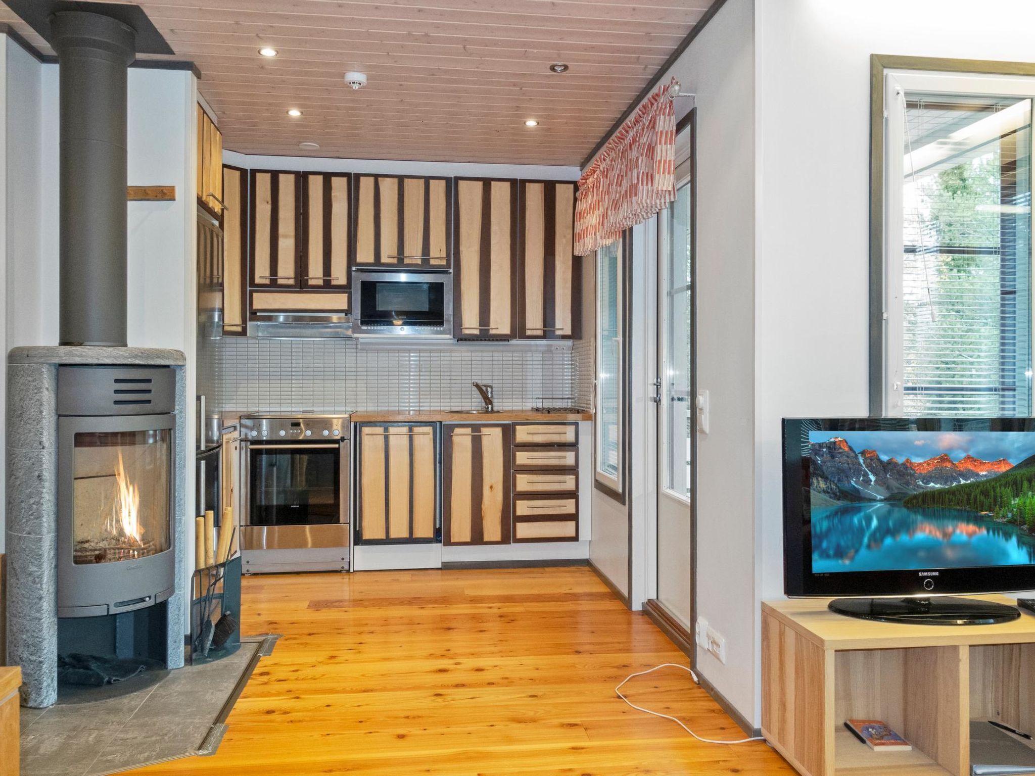 Réfrigérateur, micro-ondes, lave-vaisselle